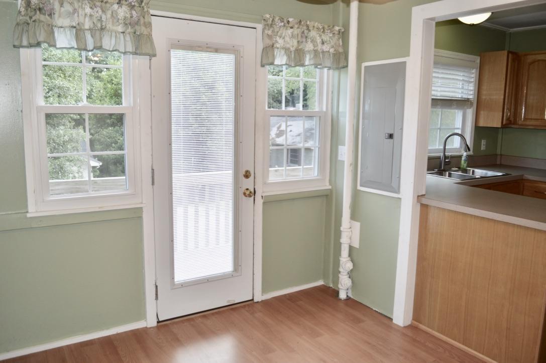 108 Maple Lane Oak Ridge, TN 37830 - Photo 14 of 29 Breakfast Room W/Door to Deck