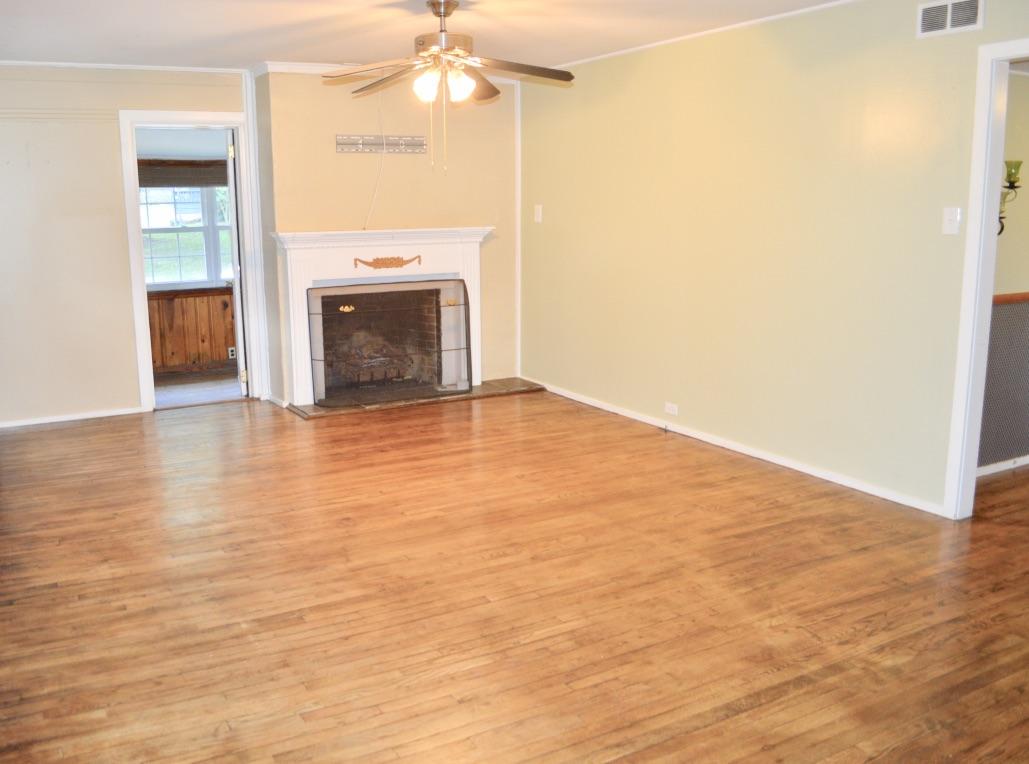 108 Maple Lane Oak Ridge, TN 37830 - Photo 5 of 29 LR from Dining Room View