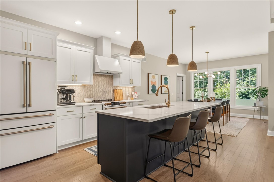933 Pathway Lane Webster, NY 14580 - Photo 13 of 50 Kitchen
