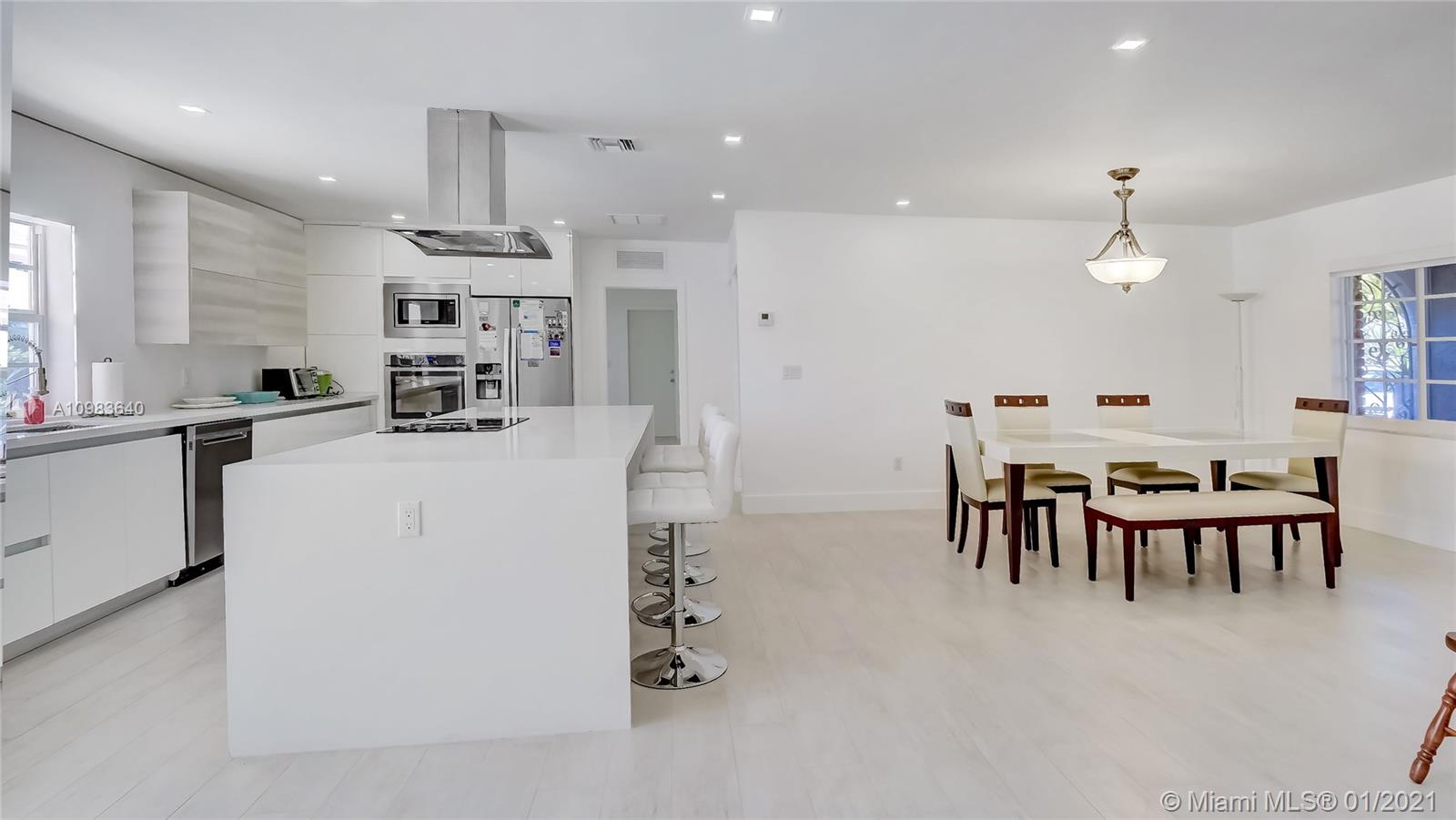 7330 Southwest 113th Street Pinecrest, FL 33156 - Photo 9 of 29