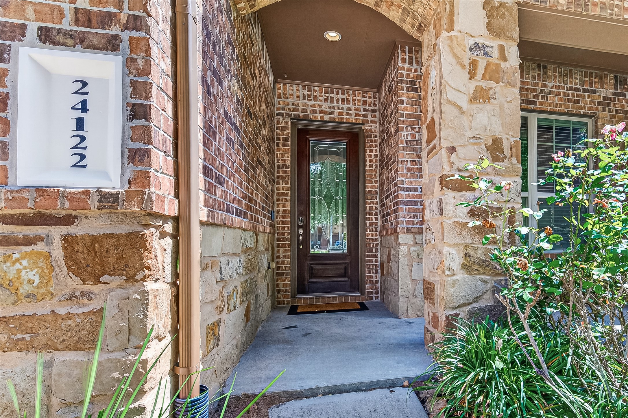 24122 Valencia Ridge Lane Katy, TX 77494 - Photo 4 of 48 View of the front entrance.