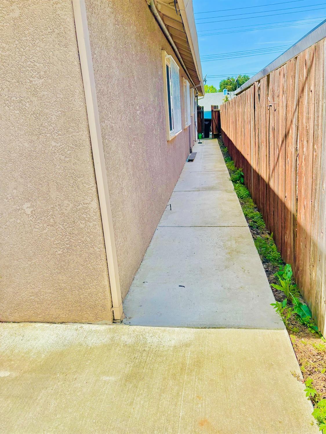 3416 Rio Linda Boulevard Sacramento, CA 95838 - Photo 13 of 13 a view of a balcony with wooden floor
