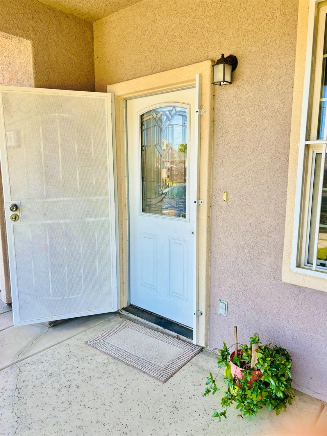 3416 Rio Linda Boulevard Sacramento, CA 95838 - Photo 3 of 13