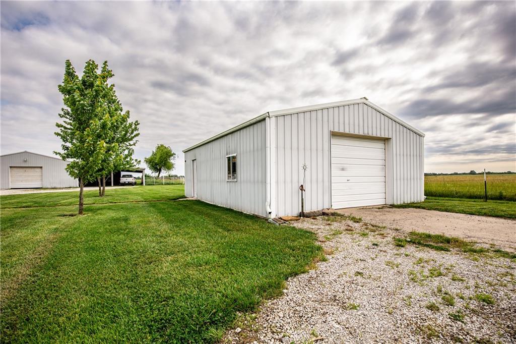 22176 East 1100th Road Pleasanton, KS 66075 - Photo 16 of 60