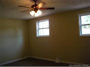305 Pine Road Henryville, IN 47126 - Photo 9 of 10 Gallery Image 9