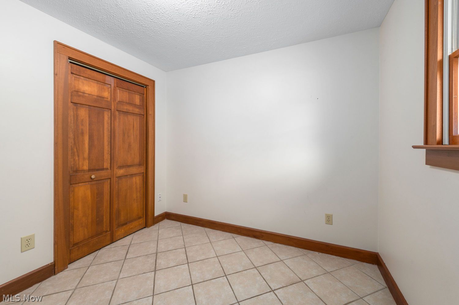 32530 Lake Road Avon Lake, OH 44012 - Photo 21 of 50