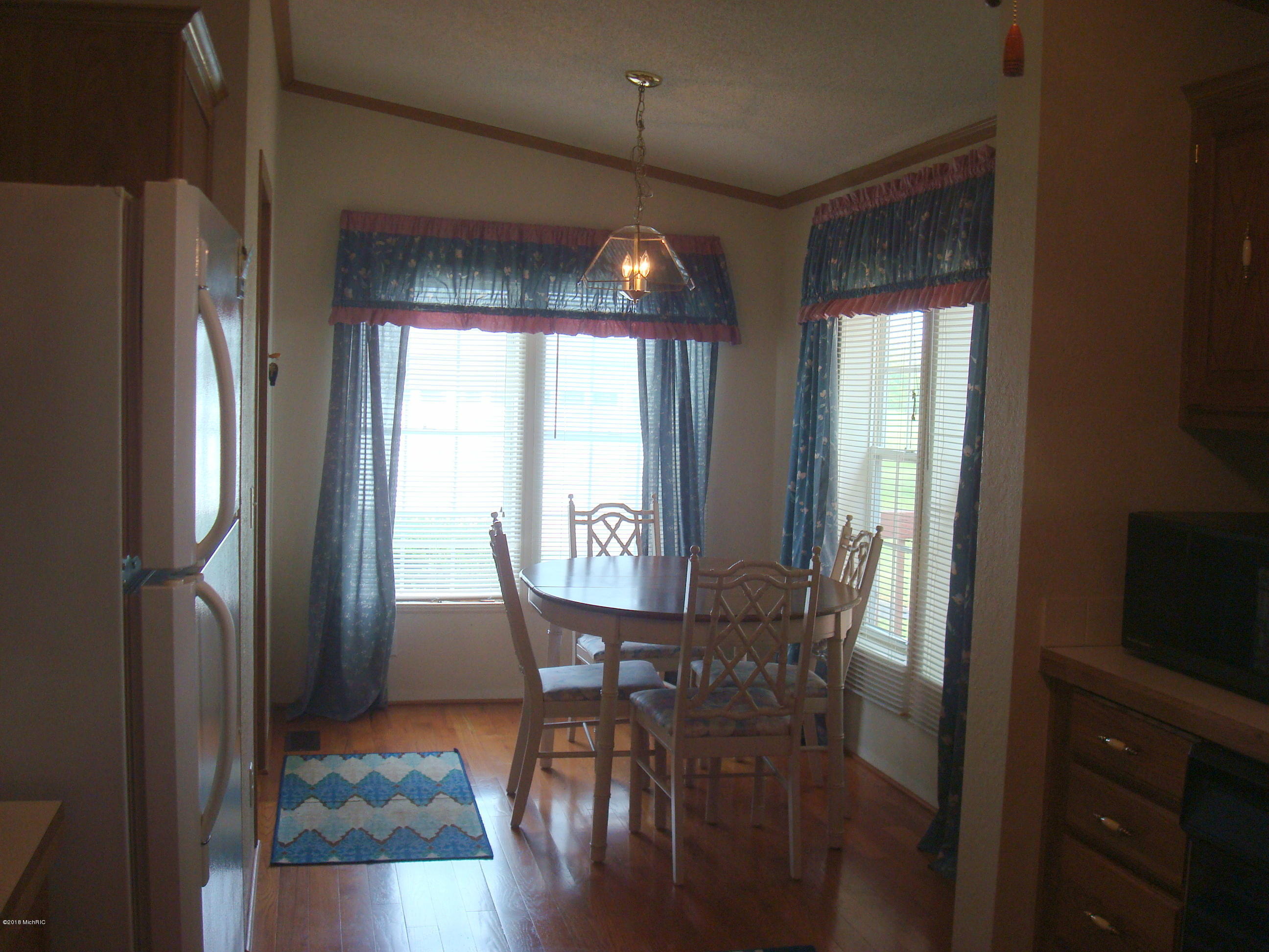 4310 East Territorial Road Camden, MI 49232 - Photo 9 of 62 7 (2)