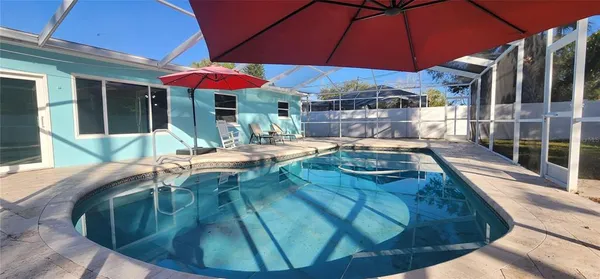 $3,100 | 8211 7th Street North, St. Petersburg, FL 33702