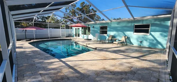 $3,100 | 8211 7th Street North, St. Petersburg, FL 33702