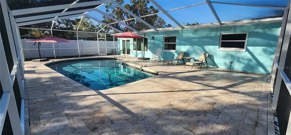 $3,100 | 8211 7th Street North, St. Petersburg, FL 33702