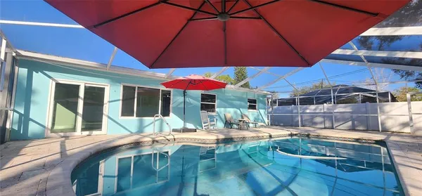 $3,100 | 8211 7th Street North, St. Petersburg, FL 33702