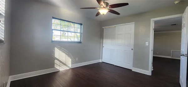 $3,100 | 8211 7th Street North, St. Petersburg, FL 33702