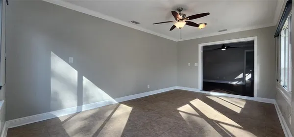 $3,100 | 8211 7th Street North, St. Petersburg, FL 33702