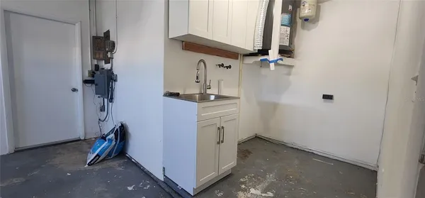 $3,100 | 8211 7th Street North, St. Petersburg, FL 33702