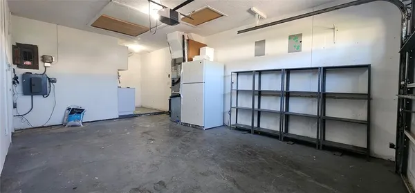 $3,100 | 8211 7th Street North, St. Petersburg, FL 33702