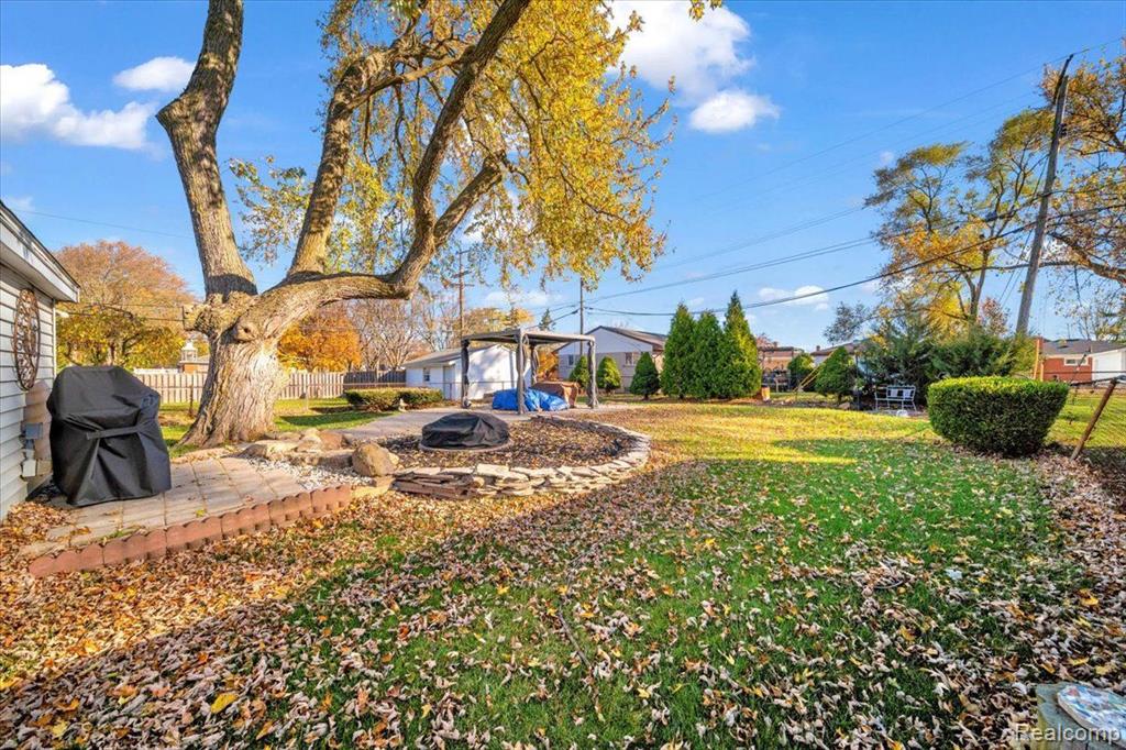 4120 Durham Road Royal Oak, MI 48073 - Photo 23 of 31