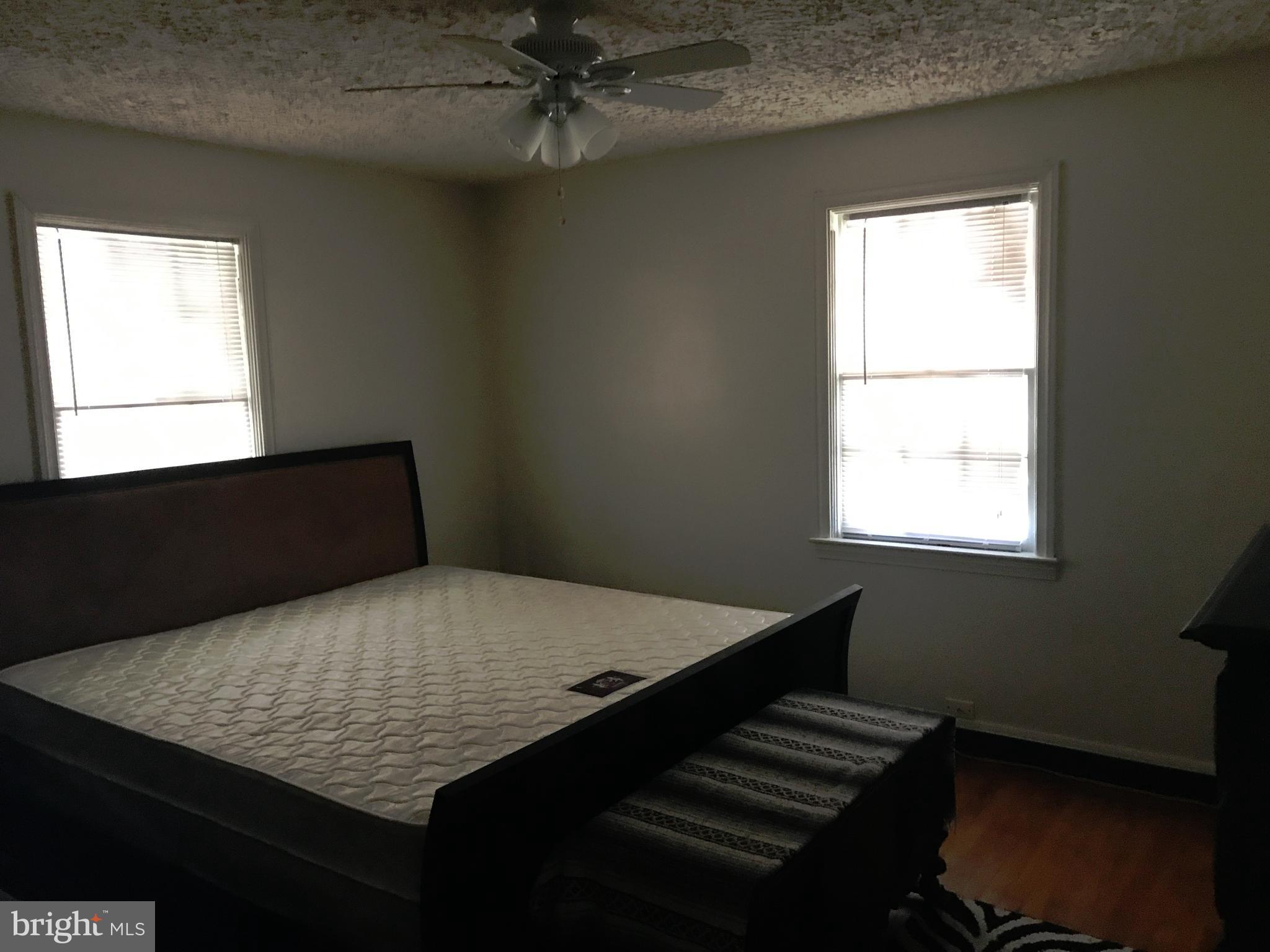 1610 North Rosedale Street Baltimore, MD 21216 - Photo 8 of 10 Interior (General)