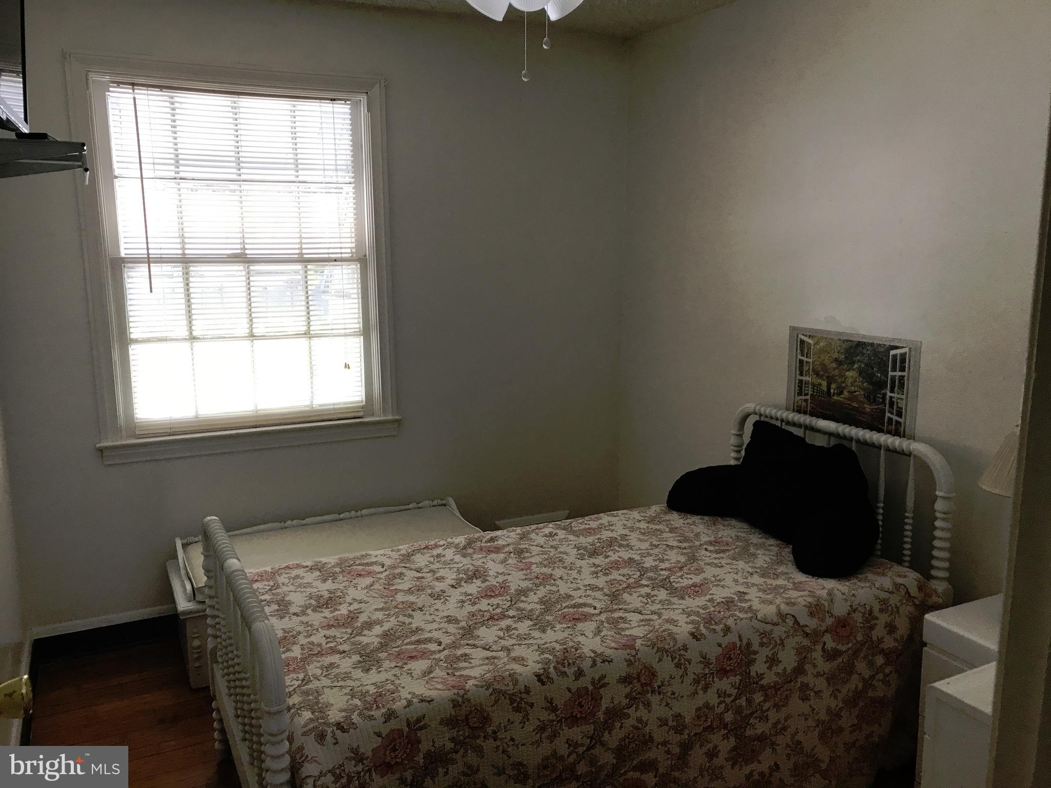 1610 North Rosedale Street Baltimore, MD 21216 - Photo 9 of 10 Interior (General)
