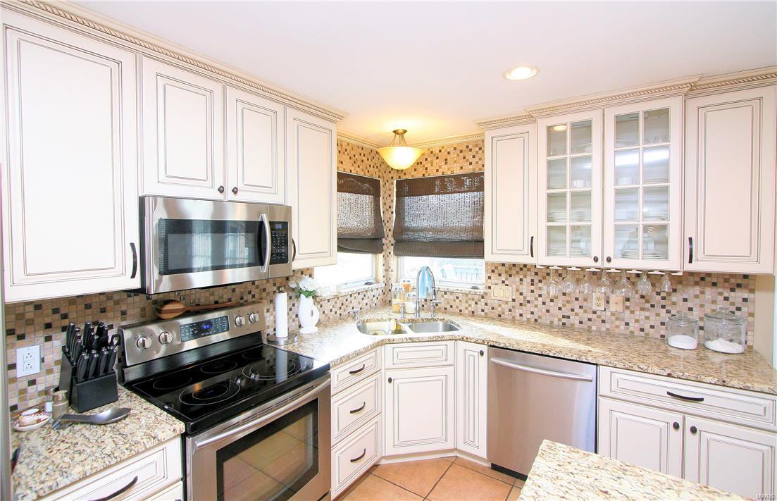1880 Smizer Mill Road Fenton, MO 63026 - Photo 13 of 47 Gallery Image 13