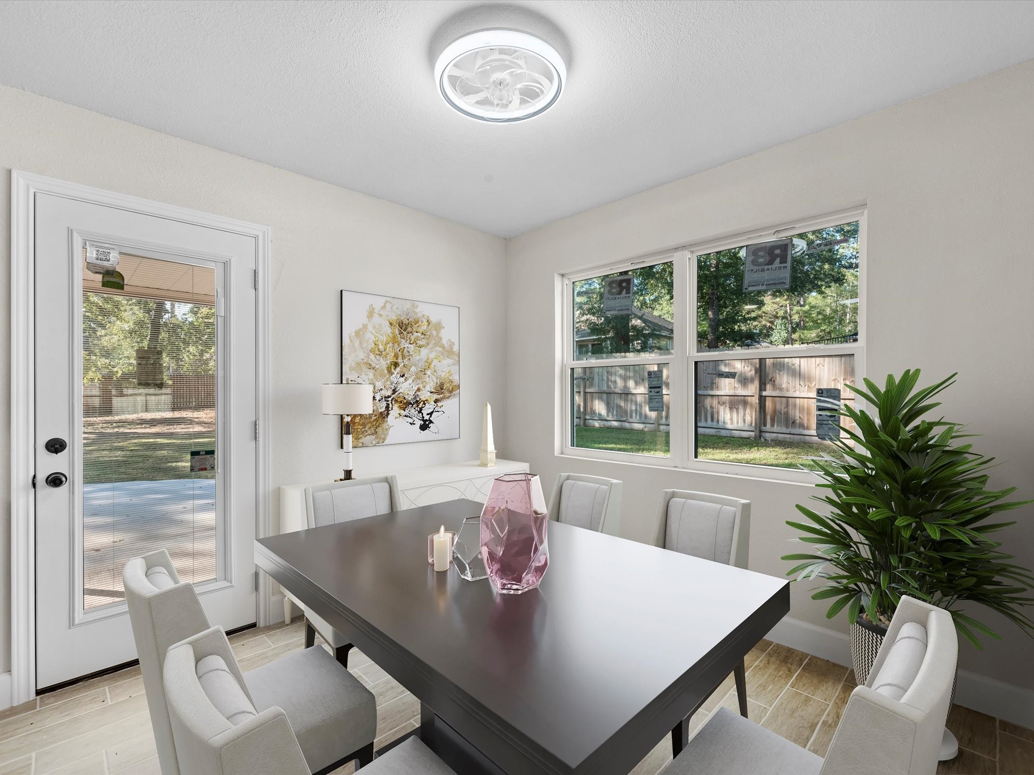 9096 North Comanche Circle Willis, TX 77378 - Photo 14 of 30 Virtual Staging shows the dining space available