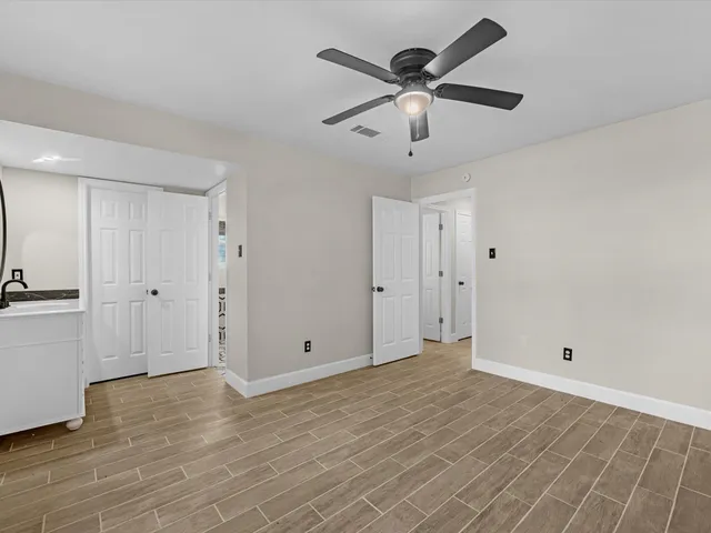 $285,000 | 9096 North Comanche Circle, Willis, TX 77378