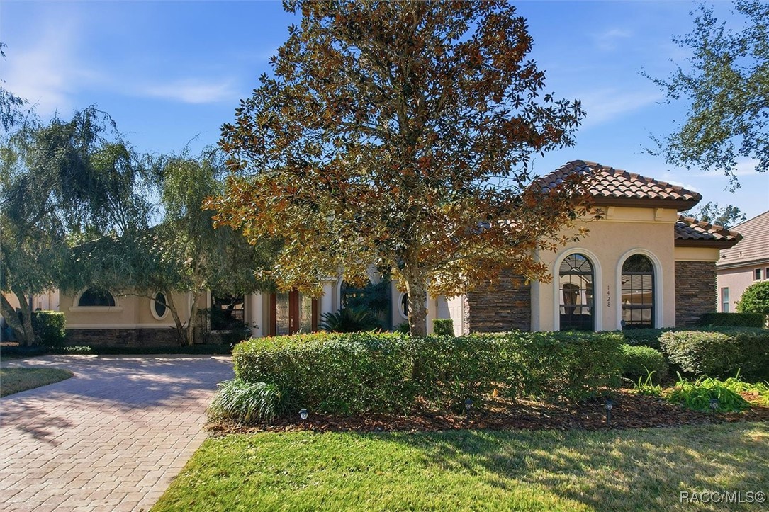 1428 North Ridge Meadow Path Hernando, FL 34442 - Photo 2 of 62