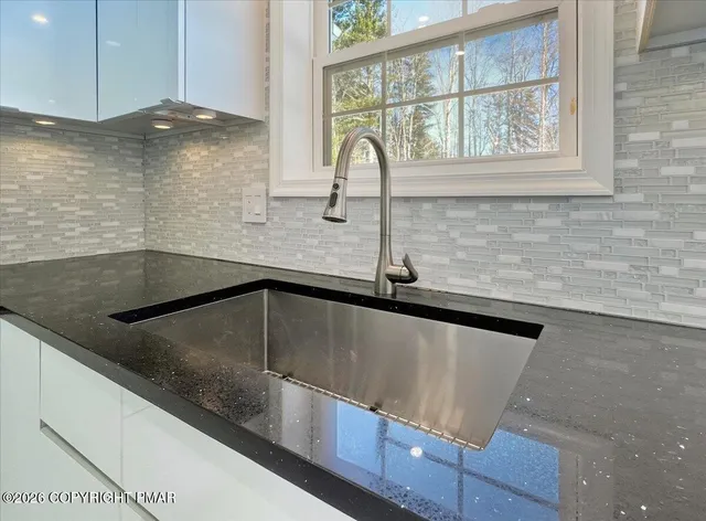 $559,000 | 136 Kimberly Drive, Blakeslee, PA 18610