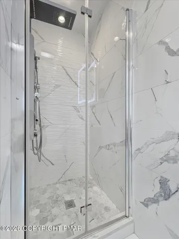 $559,000 | 136 Kimberly Drive, Blakeslee, PA 18610