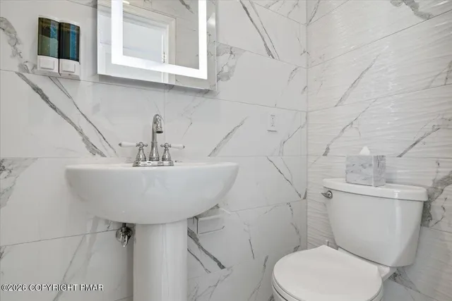 $559,000 | 136 Kimberly Drive, Blakeslee, PA 18610