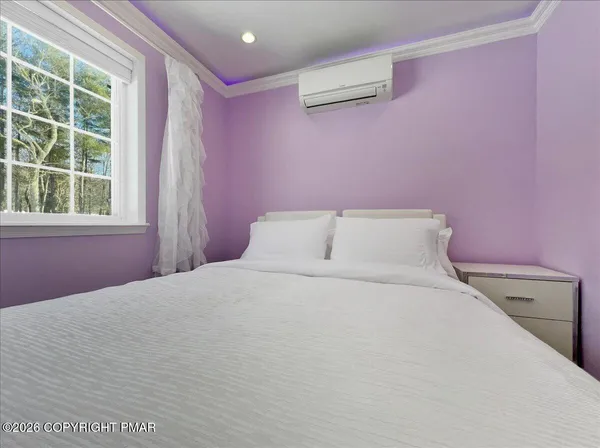 $559,000 | 136 Kimberly Drive, Blakeslee, PA 18610