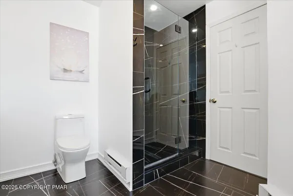 $559,000 | 136 Kimberly Drive, Blakeslee, PA 18610