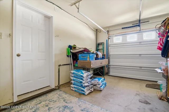 $559,000 | 136 Kimberly Drive, Blakeslee, PA 18610