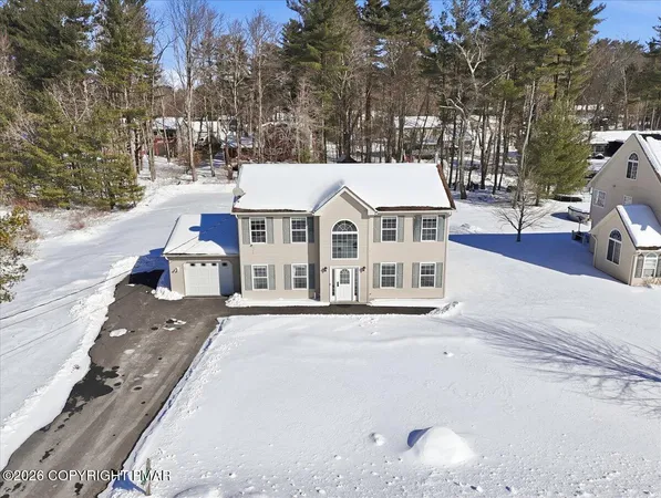 $559,000 | 136 Kimberly Drive, Blakeslee, PA 18610