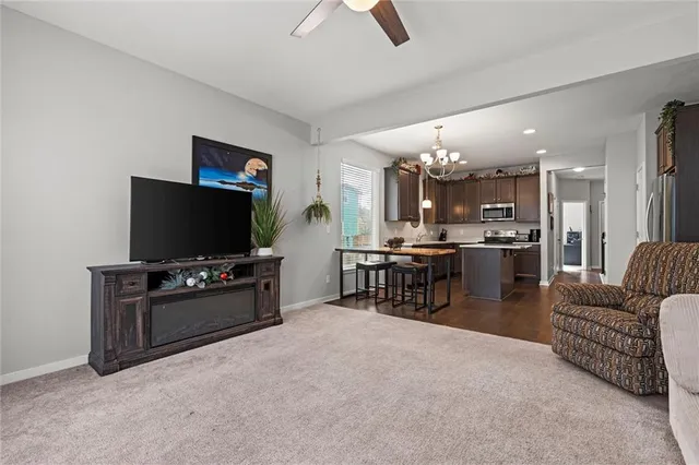 $335,000 | 12894 West 93rd Street, Lenexa, KS 66215