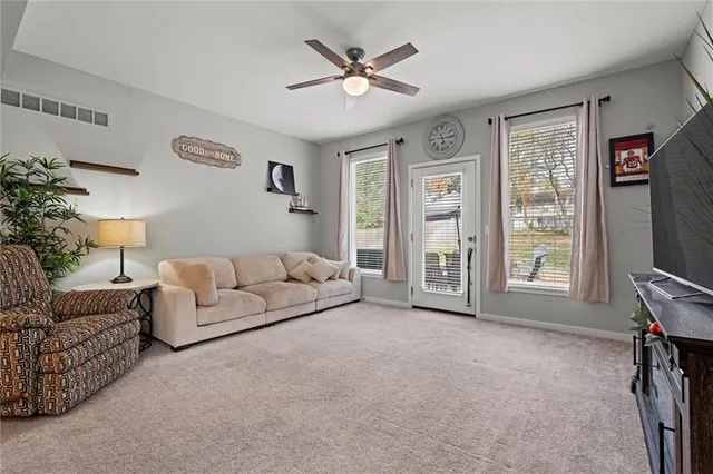 $335,000 | 12894 West 93rd Street, Lenexa, KS 66215