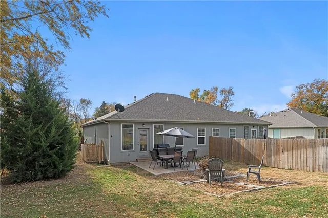 $335,000 | 12894 West 93rd Street, Lenexa, KS 66215