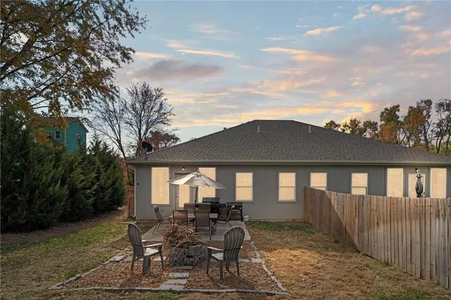 $335,000 | 12894 West 93rd Street, Lenexa, KS 66215