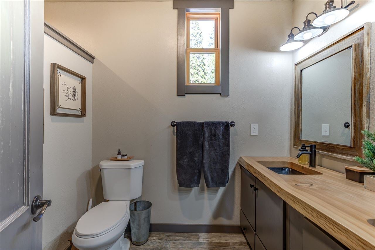 600 Microwave Road Mount Shasta, CA 96067 - Photo 15 of 24 Gallery Image 15