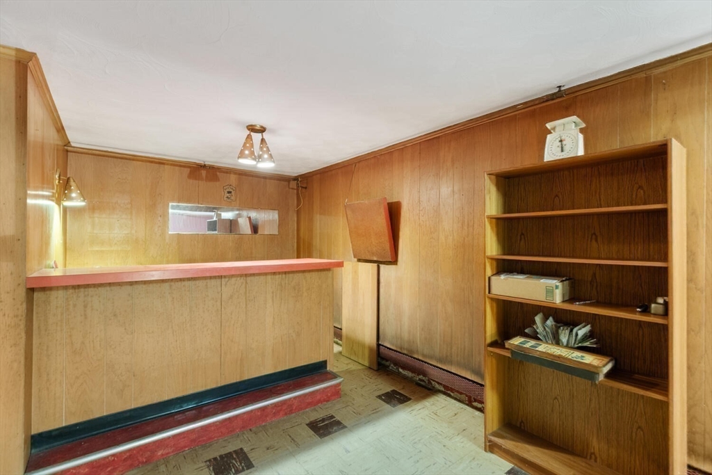 19 Crescent Road Lexington, MA 02421 - Photo 25 of 29 a room with furniture and a window