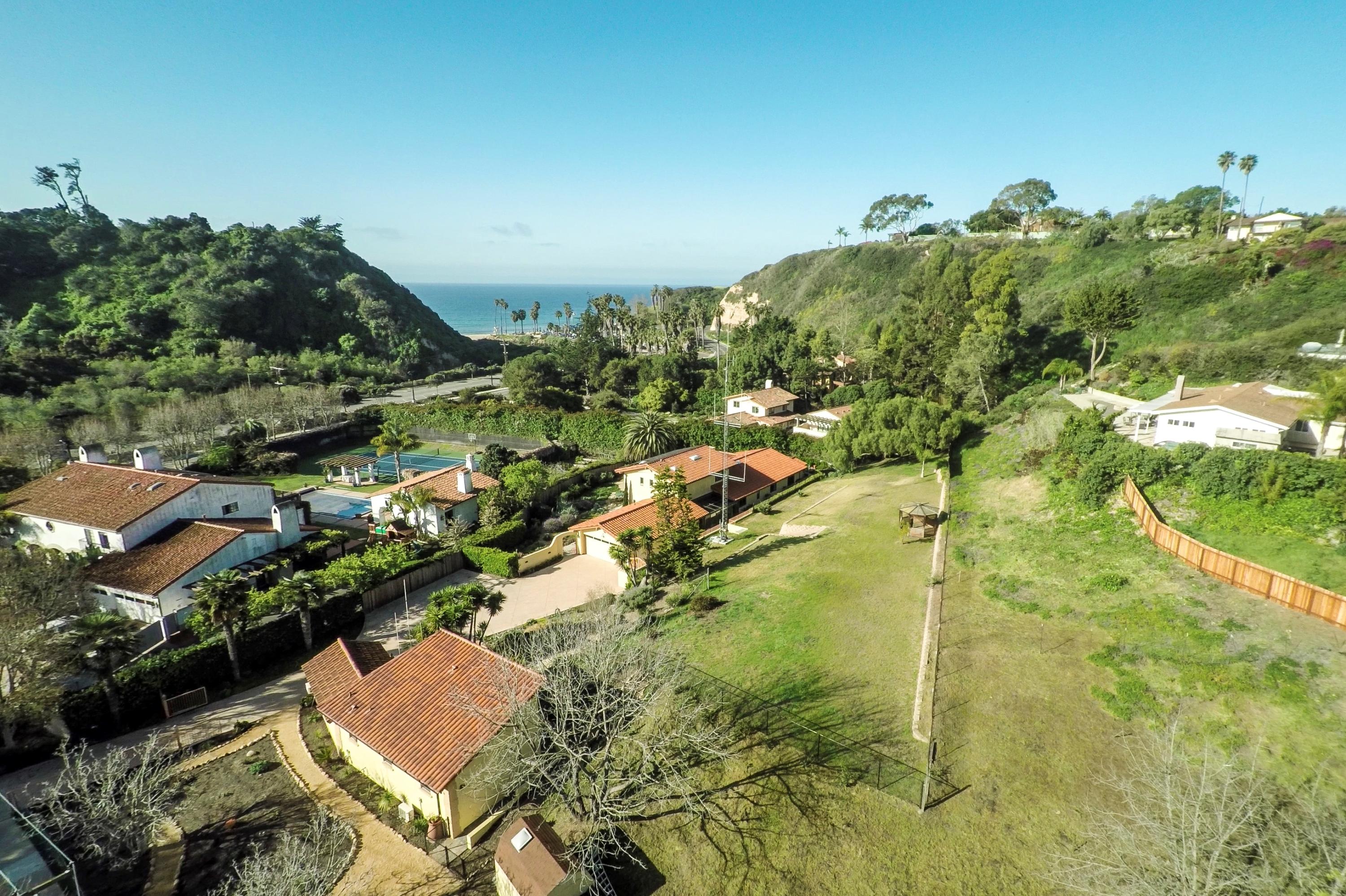 415 Alan Road Santa Barbara, CA 93109 - Photo 29 of 29 415 Alan Rd from the air