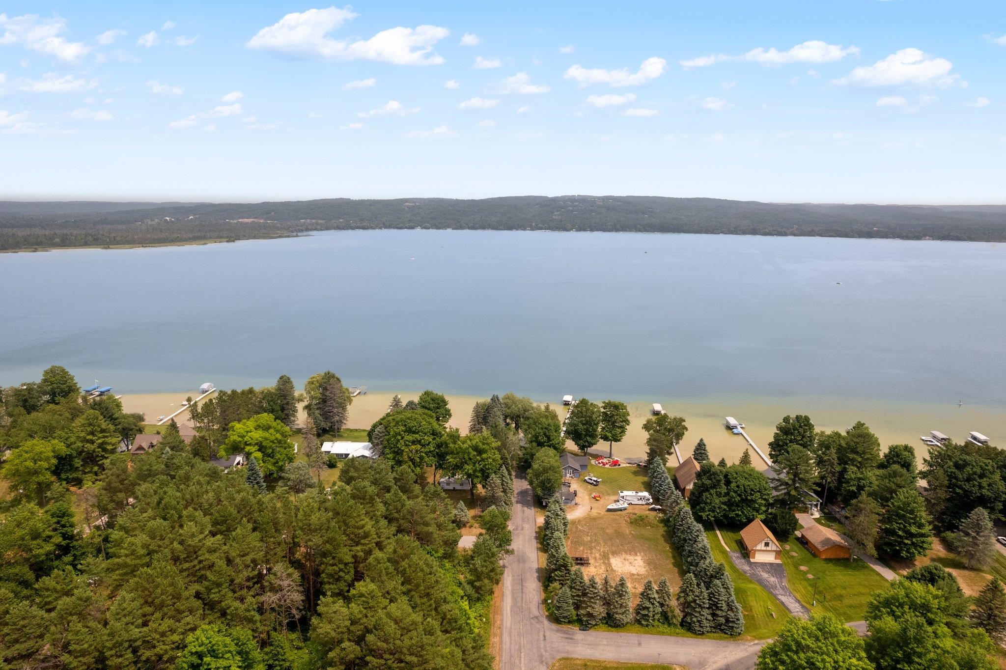 7178 Lynn Road Bellaire, MI 49615 - Photo 6 of 36 1912831-5.JPG