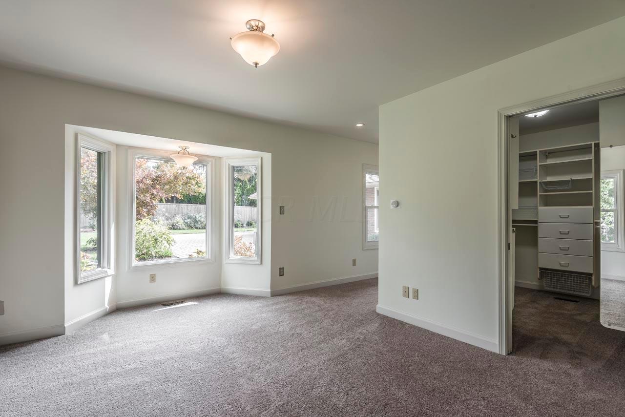 2466 Lytham Road Columbus, OH 43220 - Photo 18 of 46 Gallery Image 18