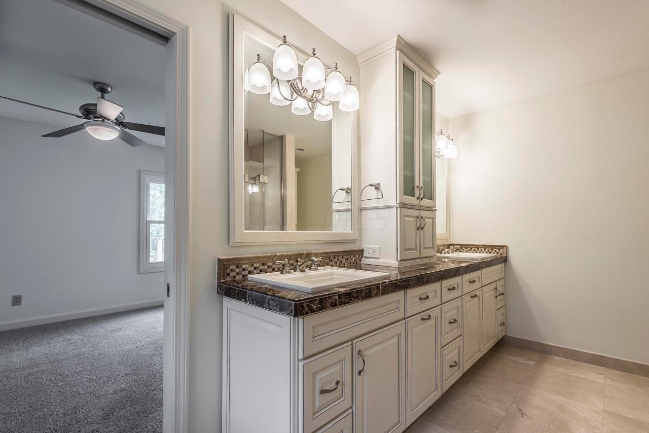 2466 Lytham Road Columbus, OH 43220 - Photo 22 of 46 Gallery Image 22
