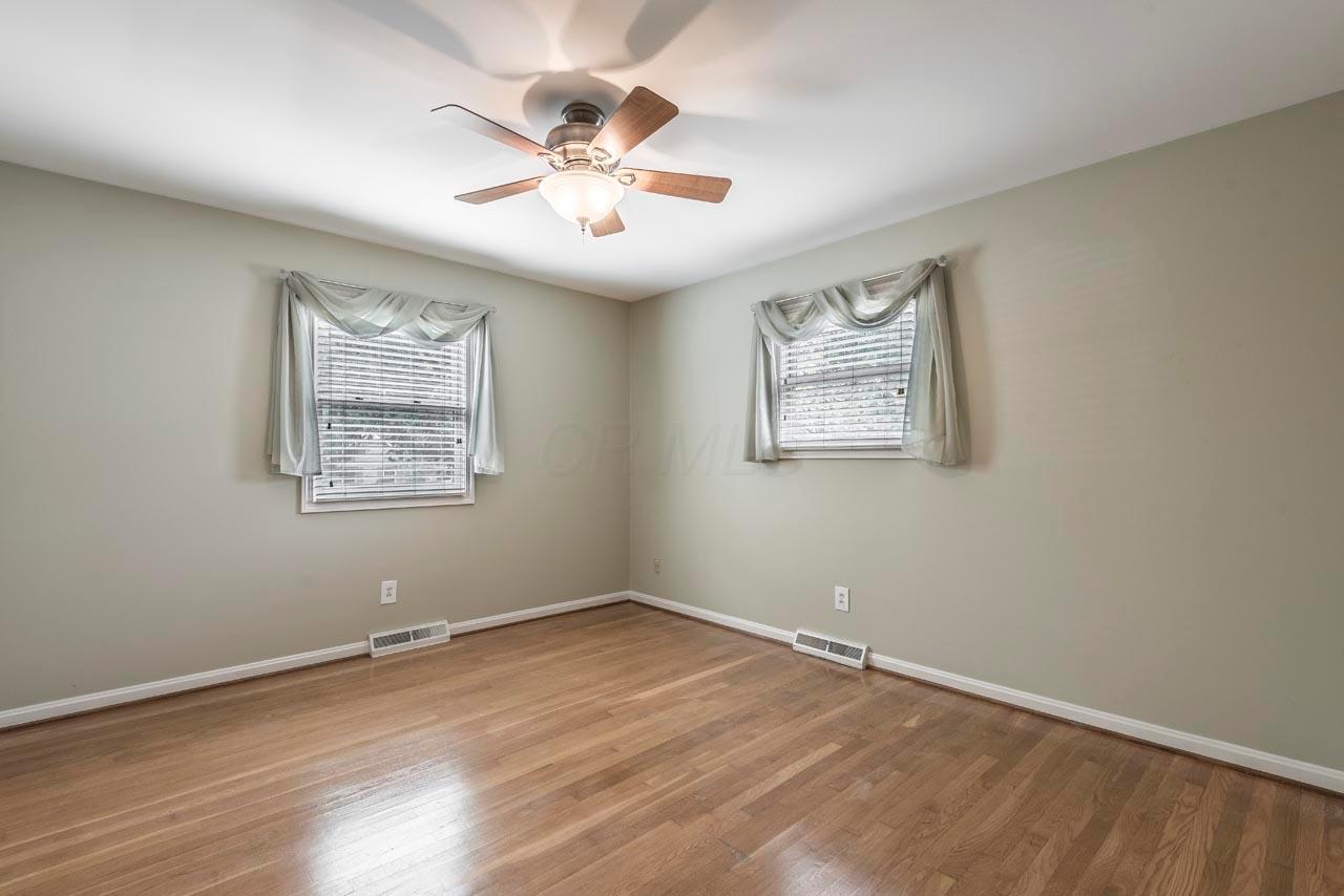 2466 Lytham Road Columbus, OH 43220 - Photo 30 of 46 Gallery Image 30
