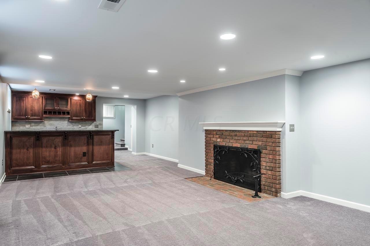 2466 Lytham Road Columbus, OH 43220 - Photo 35 of 46 Gallery Image 35