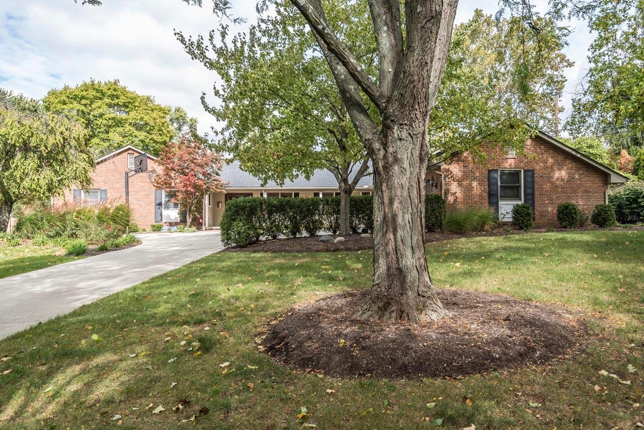 2466 Lytham Road Columbus, OH 43220 - Photo 41 of 46 Gallery Image 41