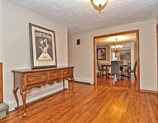 56 Whitewood Road Milford, MA 01757 - Photo 2 of 29 Gallery Image 2