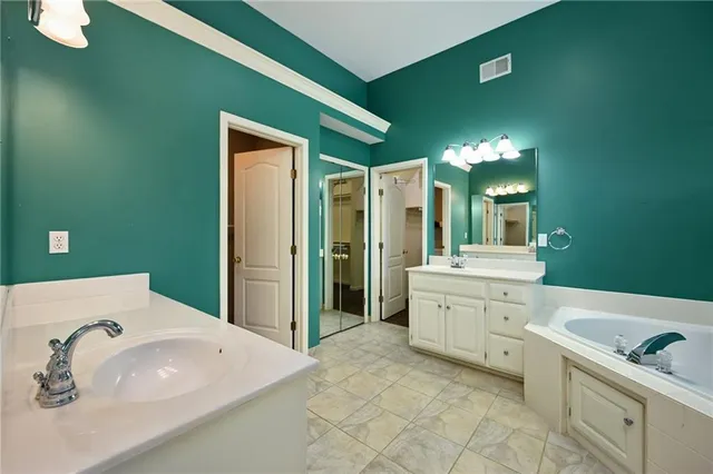 $580,000 | 5206 Round Prairie Street, Shawnee, KS 66226