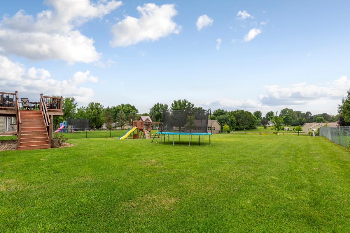 1604 Prairie Avenue Southwest Faribault, MN 55021 - Photo 40 of 42