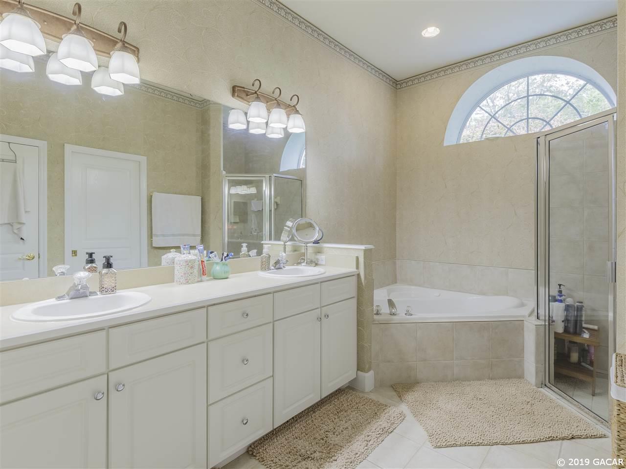 10405 Southwest 23 Avenue Gainesville, FL 32607 - Photo 15 of 30 Gallery Image 15
